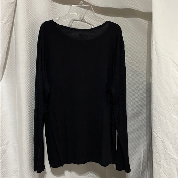 Lord & Taylor 2x black base layer super soft t euc - Picture 6 of 8